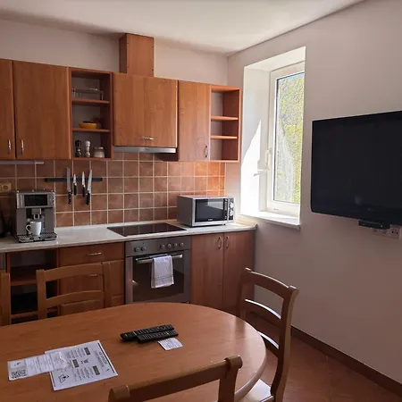 86 Maison d'hôtes 3*